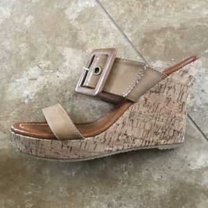 Slip on Wedge with Buckle detail